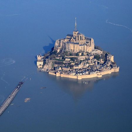 Maison rénovée dans le bocage Normand Canisy Esterno foto